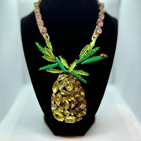 Pineapple Betsey Johnson Necklace - Picture 2 of 3